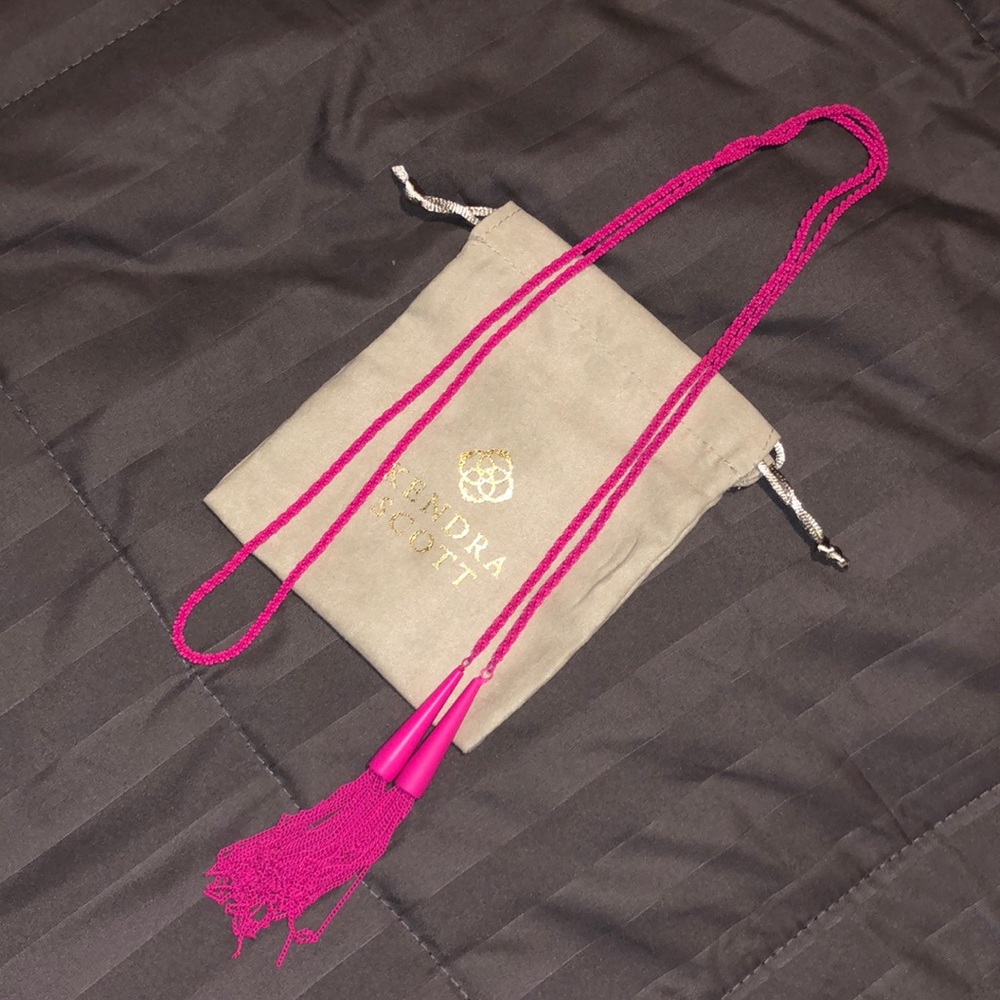 Kendra Scott Necklace
